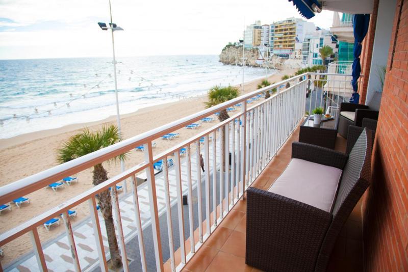 Appartamento Seafront Unbeatable Location A Benidorm Esterno foto